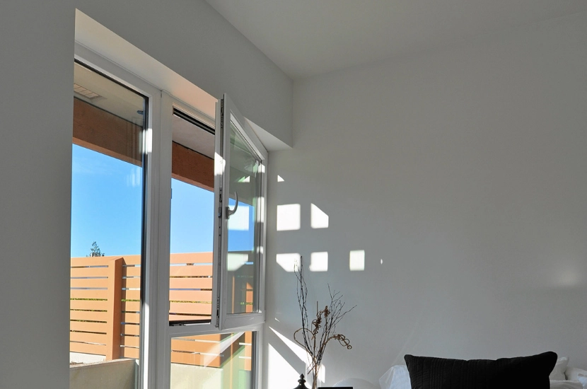 tilt and turn window
