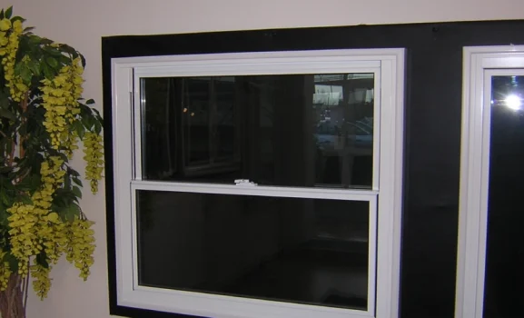 Secondary-glazing-HeavyDutyVS Secondary-glazing-HeavyDutyVS
